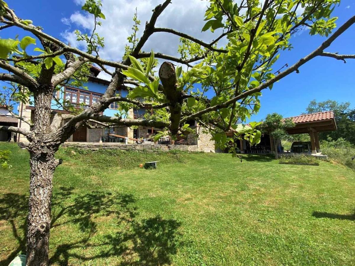 Casa Rural El Bohio Arriondas Exteriör bild
