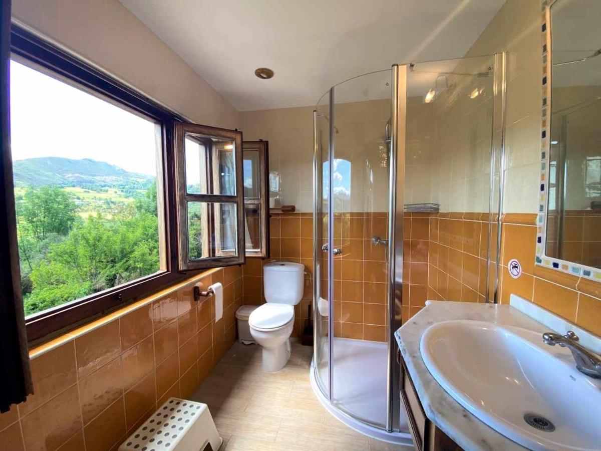 Casa Rural El Bohio Arriondas Exteriör bild