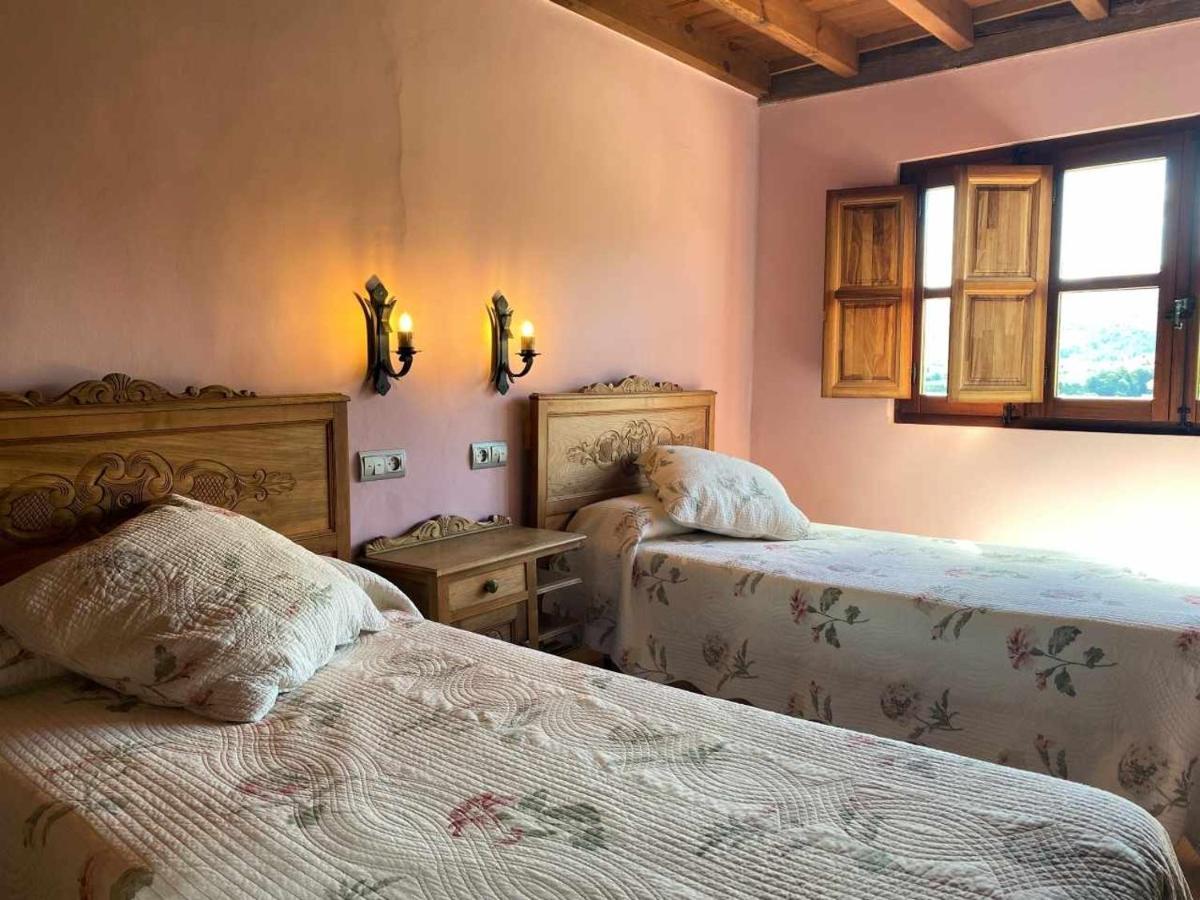 Casa Rural El Bohio Arriondas Exteriör bild
